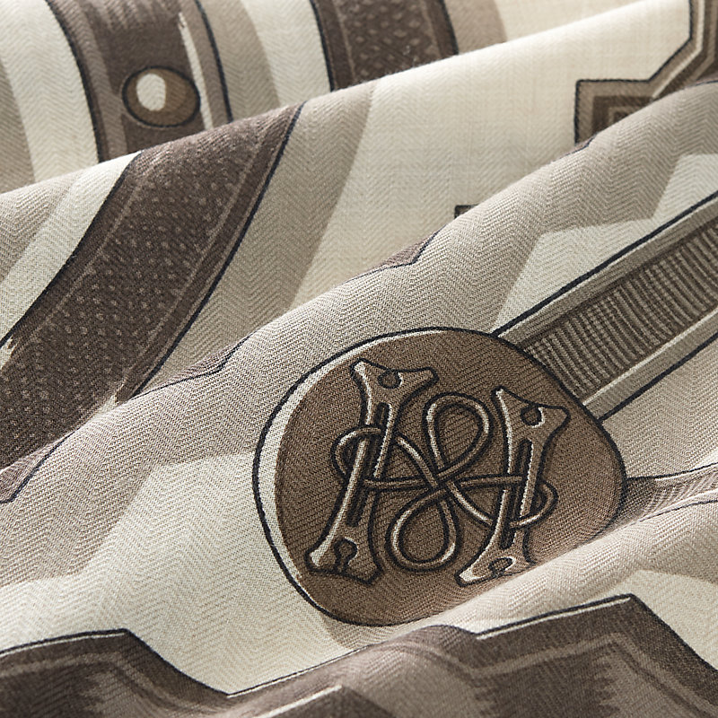【カラバリ豊富で可愛い♪】HERMES クラウドチャーム シルク100% Brides de Gala Pixel scarf 100 | Hermès USA